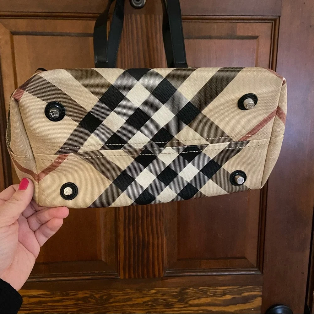 Burberry authentic novacheck